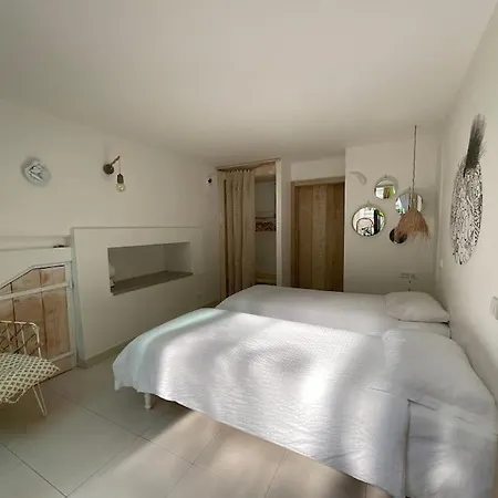 Maison En Plein Centre De Villa *