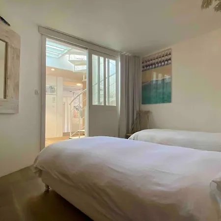 Maison En Plein Centre De Villa Cannes